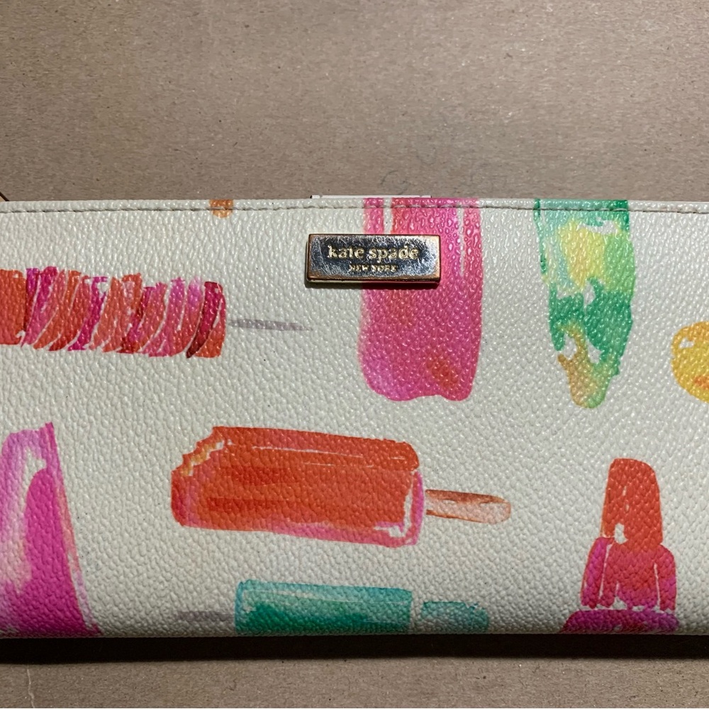 Kate Spade Bi-fold wallet